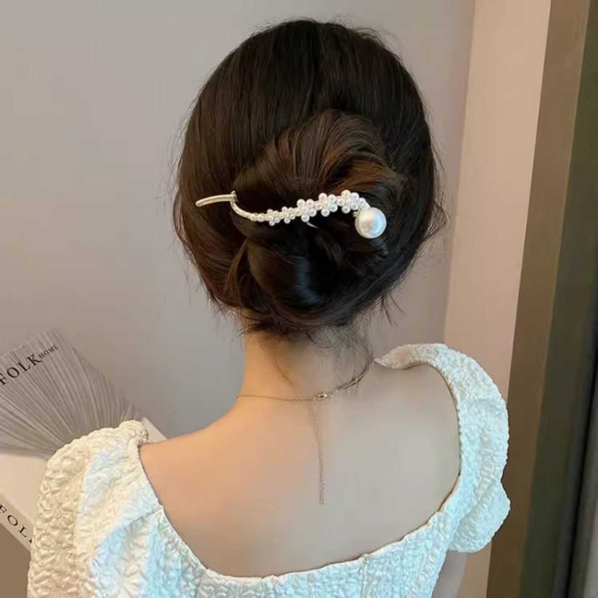 Elegant Glitter Pearl Hair Cli - đánh giá và giá The Korean Lifestyle
